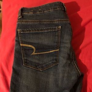 American Eagle Hi-Rise Crop